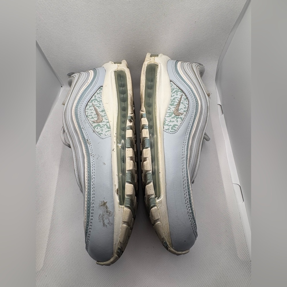 Women's Light blue and White Nike Sneakers - Picture 4 of 8